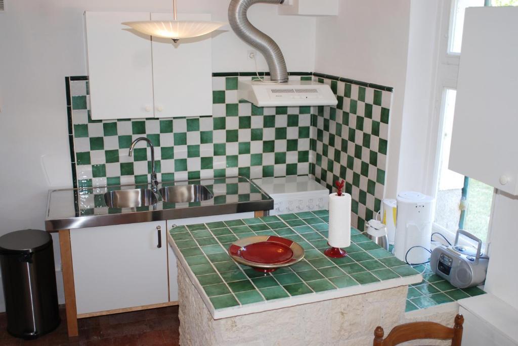 Gite D'Aigues Vives Villa Cere-la-Ronde Ruang foto