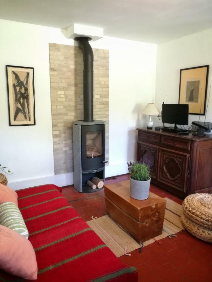 Gite D'Aigues Vives Villa Cere-la-Ronde Bagian luar foto